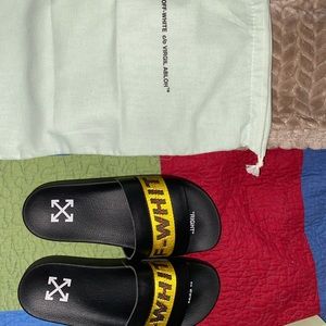 Off-white Industrial Slider SS20